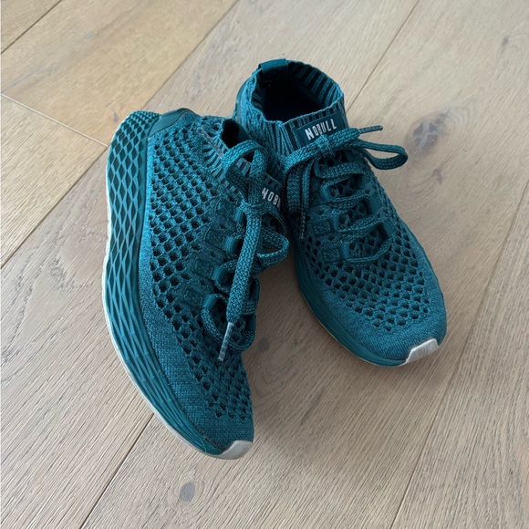 NOBULL Shoes - NOBULL Knit Runner shoes in the deep teal color Woman’s 8.5 Men 7